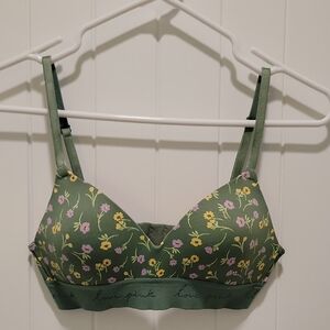 PINK Victoria's Secret Wear Everywear Green Floral Bra Size 32B